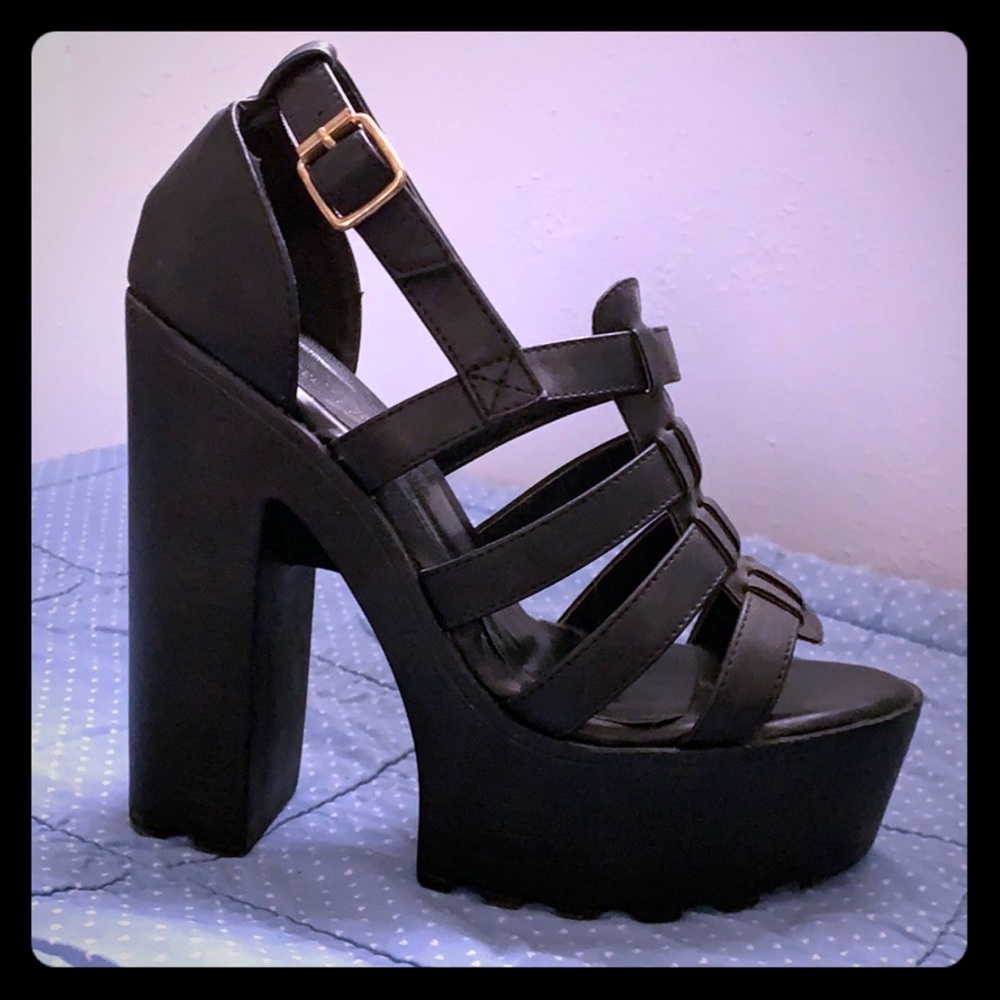 90’s heels